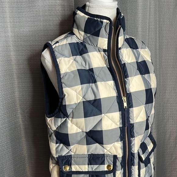 J. CREW SMALL BLUE AND CREAM PLAID DOWN PUFFER VEST - Picture 2 of 7